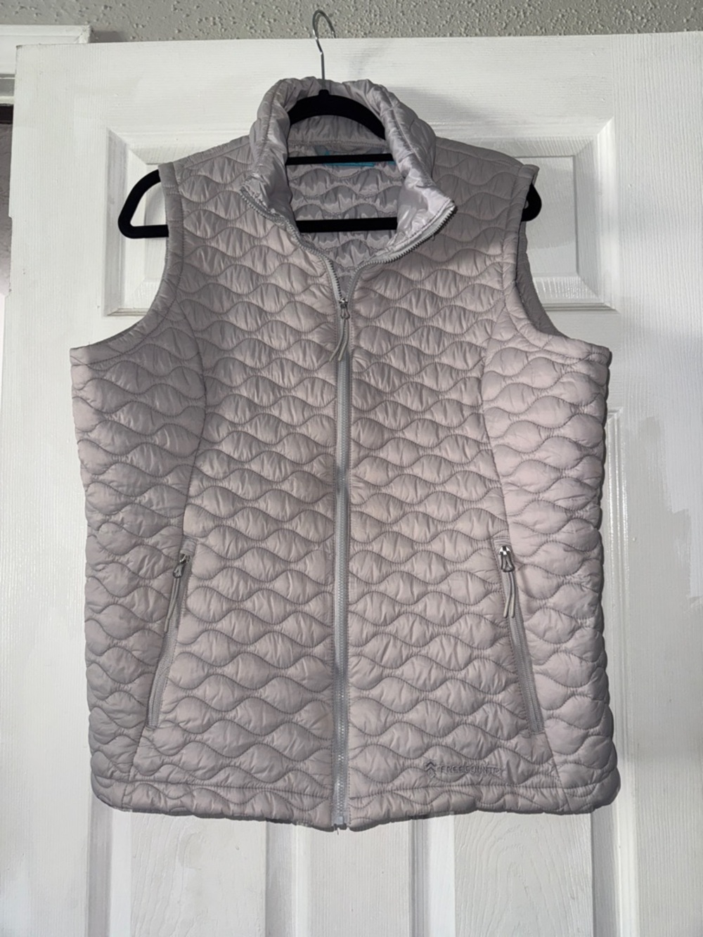Free Country Light Gray Quilted Packable Vest